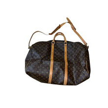 Load image into Gallery viewer, Louis Vuitton Keepall 55
