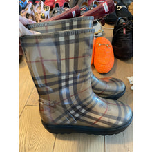 Load image into Gallery viewer, Burberry Nyles Rain Boot (Kids)