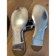 Load image into Gallery viewer, Guiseppe Zanotti Silver Sandal