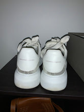 Load image into Gallery viewer, Alexander McQueen Platform Sneakers