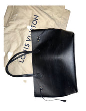 Load image into Gallery viewer, Louis Vuitton Neverfull MM - EPI