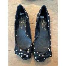 Load image into Gallery viewer, Valentino Navy Blue Open Toe Polka Dot Flat