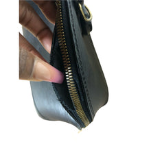 Load image into Gallery viewer, Louis Vuitton Vintage Alma PM