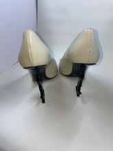 Load image into Gallery viewer, Saint Laurent Opyum Pumps