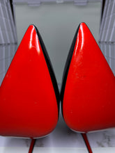 Load image into Gallery viewer, Christian Louboutin So Kate Patent Leather