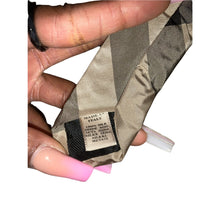 Load image into Gallery viewer, Burberry Monogram Tie
