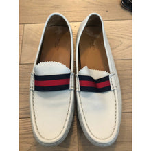 Load image into Gallery viewer, Gucci White Leather Loafers with Burgundy &amp; Blue Strap
