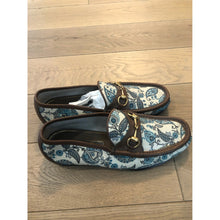 Load image into Gallery viewer, Gucci 1953 Paisley Loafers (Men's)
