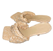 Load image into Gallery viewer, Bottega Veneta Intrecciato Slide Sandal Pumps
