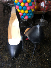Load image into Gallery viewer, Christian Louboutin Black Eloise
