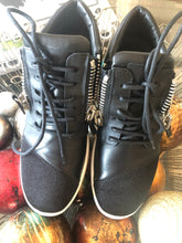Load image into Gallery viewer, Giuseppe Zanotti Sneakers
