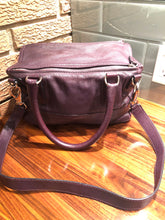 Load image into Gallery viewer, Givenchy Small Pandora Plum Bag
