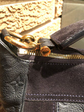 Load image into Gallery viewer, Louis Vuitton Audacieuse
